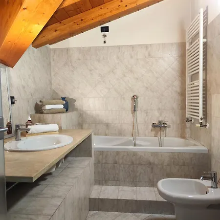 Apartman La Contrada - Sarnico